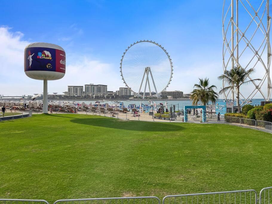 شقة First Class 3Br Dubai Wheel & Beach Access المظهر الخارجي الصورة